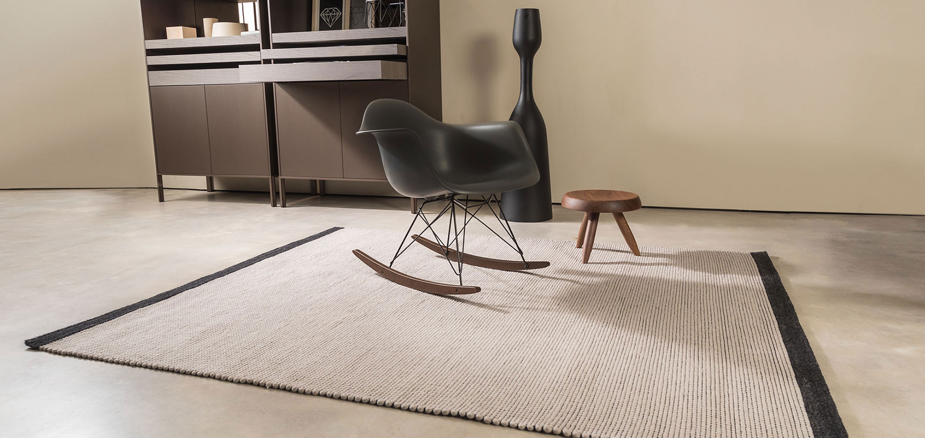 Teppich Bodenschätze von der Teppichfirma remade I Domus Kollektion - Design Teppich Kollektion by Ewald Beyer I München I Deutschland